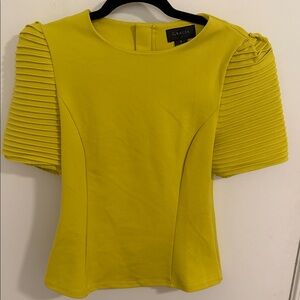 Gracia SZ small Vibrant Lime Green Pleated Sleeve Blouse